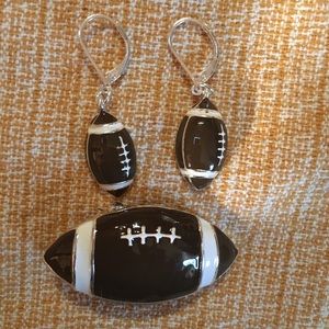 SUPER BOWL Football 🏈 Earrings & Brooch / Pendant Brand NEW set!!